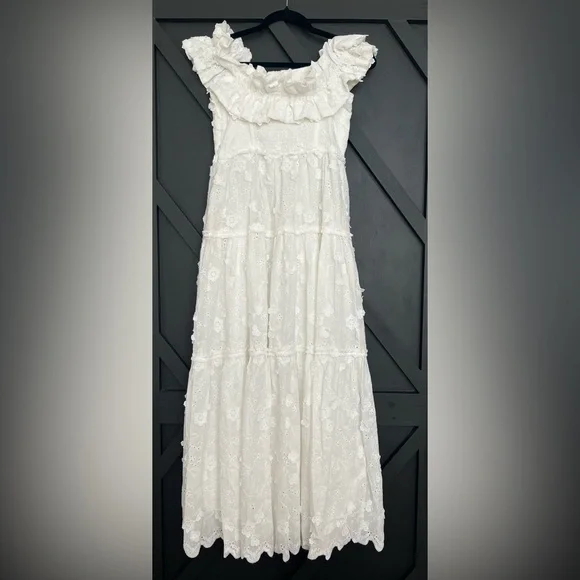 Astr White Off-Shoulder Midi Dress - Picture 7 of 10